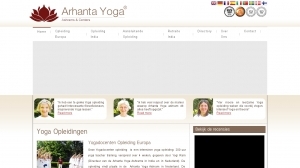 logo Arhanta Yoga International