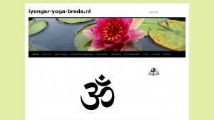 logo Iyengar Yoga Centrum Oosterhout en Breda