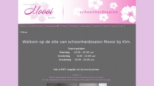 logo Moooi by Kim Schoonheidssalon